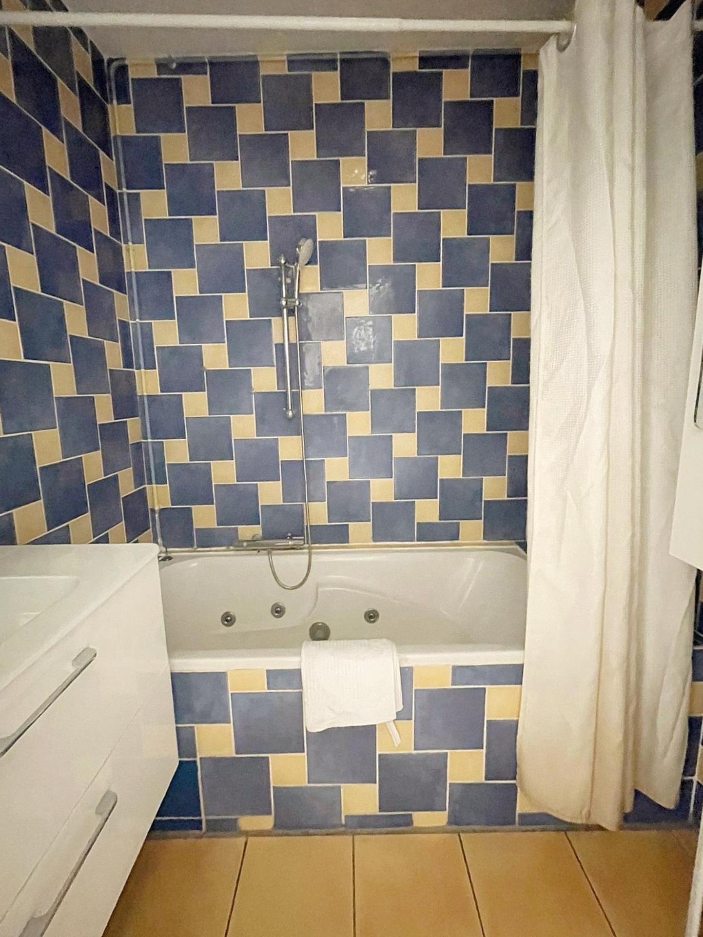 Superbe Apart 2 Rooms Lumineaux Parking Casa Ліон Екстер'єр фото
